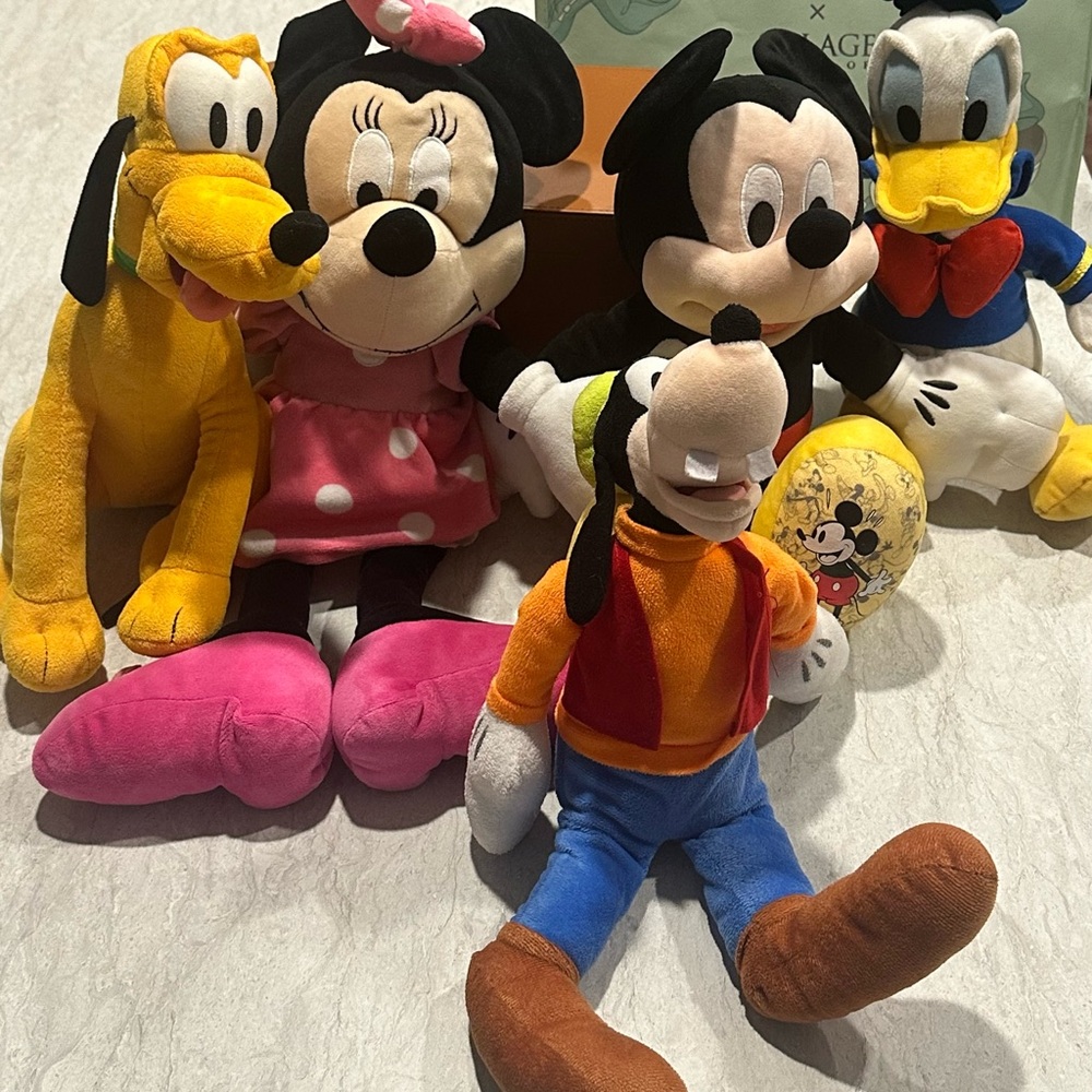 Disney Plush Toy Collection With Disney Tote Bag